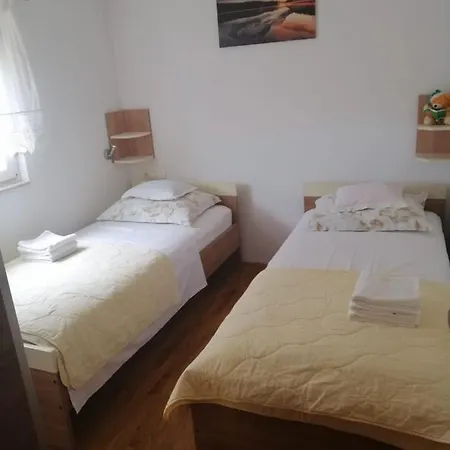Apartamento With Parking Space Bibinje, Zadar - 15178 Bibinje